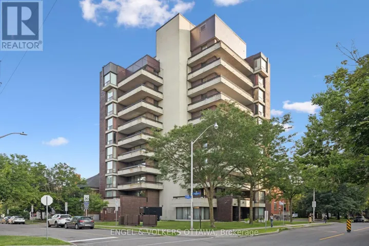 8A - 400 LAURIER STREET E, Ottawa, Ontario K1N8Y2