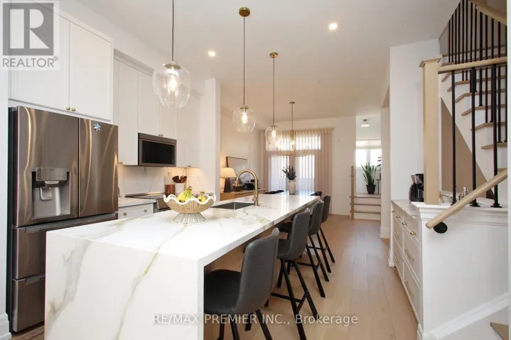 187 LEBOVIC CAMPUS DRIVE, Vaughan (Patterson), Ontario L6A5A1