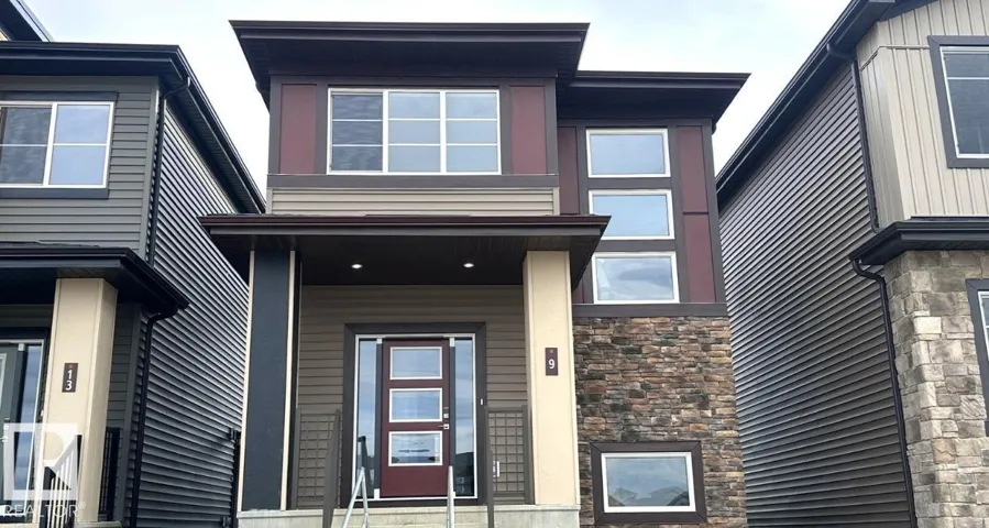 9 Clydesdale LN, Sherwood Park, Alberta T8H3C7