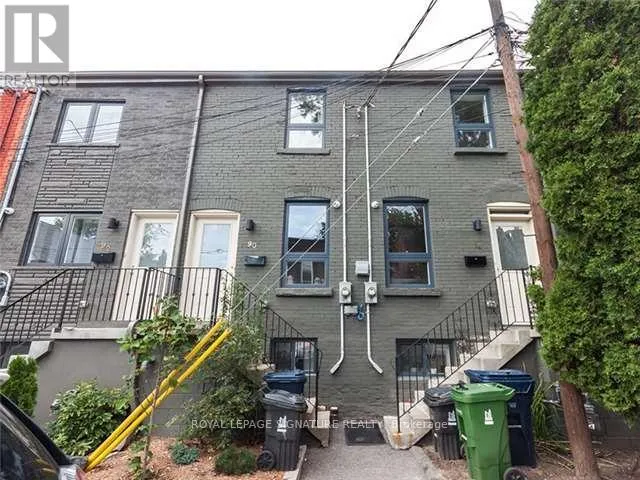 88 MITCHELL AVENUE, Toronto (Niagara), Ontario M6J1B9