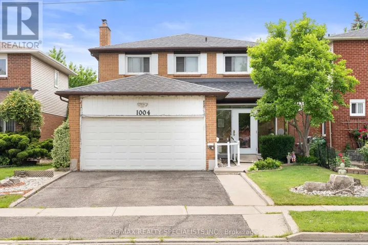 1004 QUEENSBRIDGE DRIVE, Mississauga (Creditview), Ontario L5C3R1