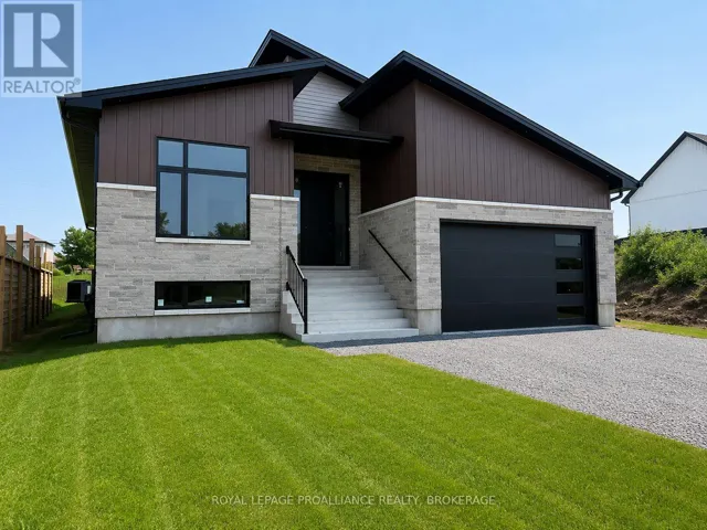 733 SQUIRREL HILL DRIVE, Kingston (City Northwest), Ontario K7P0B2
