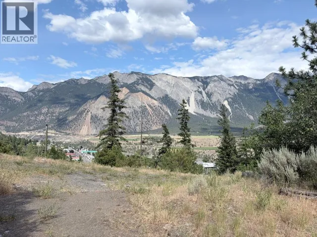 825 COLUMBIA Street, Lillooet, British Columbia V0K1V0