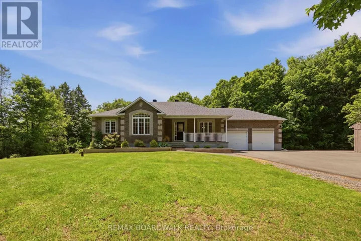 289 TIMBERWOOD DRIVE, Beckwith, Ontario K7C3P2
