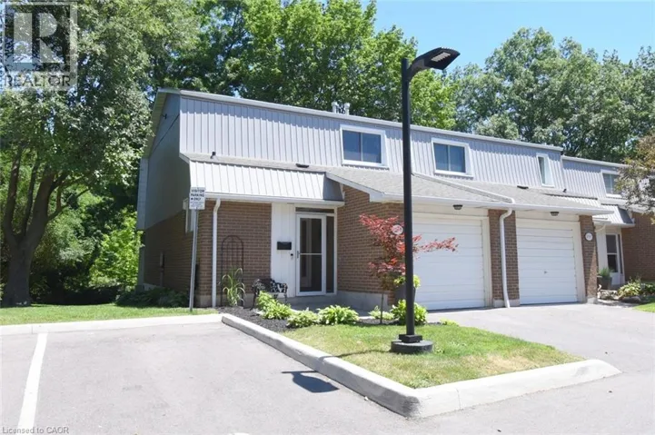 459 WOODVIEW Road Unit# 8, Burlington, Ontario L7N2Z9