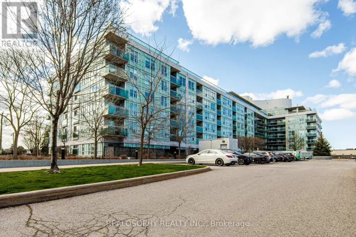 421 - 60 FAIRFAX CRESCENT, Toronto (Clairlea-Birchmount), Ontario M1L0E1