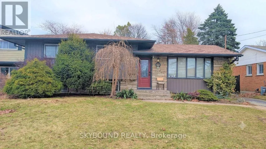 4470 PINEDALE DRIVE, Niagara Falls (Morrison), Ontario L2E6M5