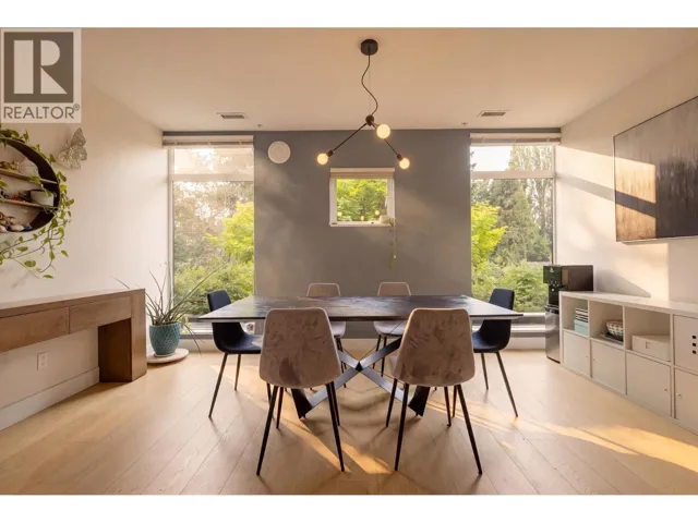 2975 WALL STREET, Vancouver, British Columbia V5K0A6