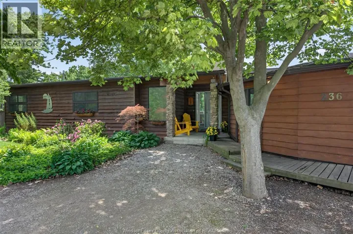 236 Deerbrook DRIVE, Lakeshore, Ontario N0R1A0