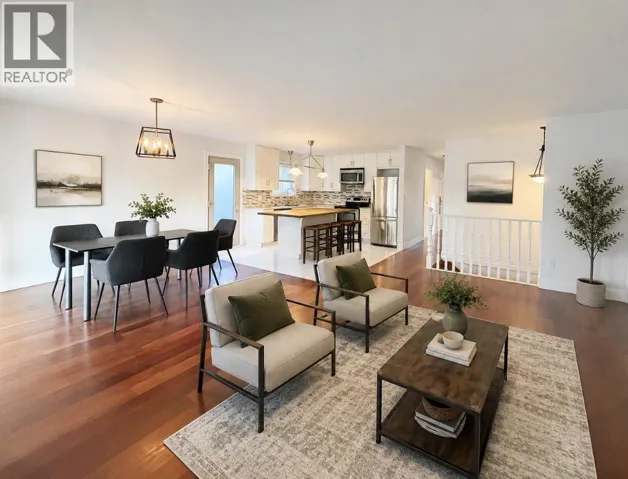 1944 PRAIRIE AVENUE, Port Coquitlam, British Columbia V3B1V4