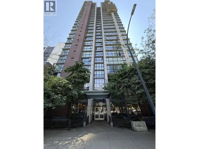 1068 HORNBY STREET, Vancouver, British Columbia V6Z2Y7