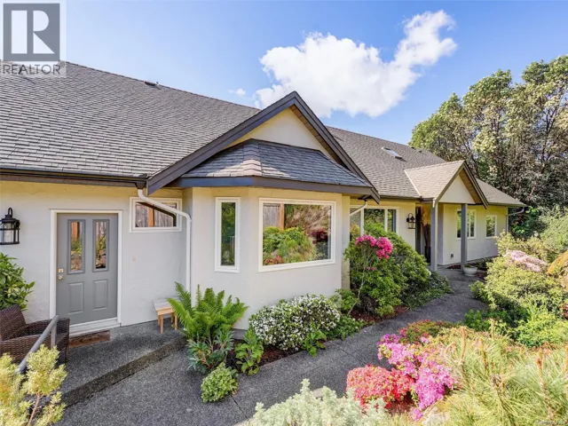 1345 Readings Dr, North Saanich, British Columbia V8L5K7
