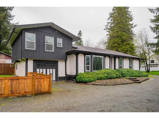9276 GREER STREET, Langley, British Columbia V1M2S5