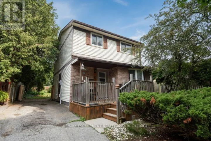 6 VISCOUNT ROAD, Brantford, Ontario N3P1J2