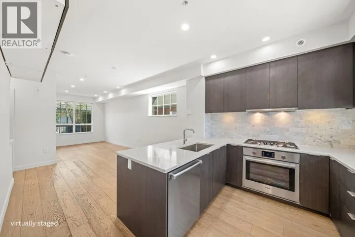 1038 PARK DRIVE, Vancouver, British Columbia V6P0H9