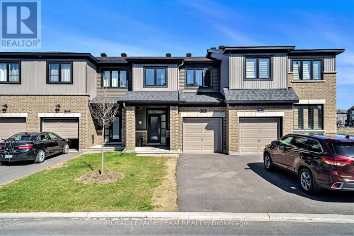 719 DONERAILE WALK, Ottawa, Ontario K2J7B9