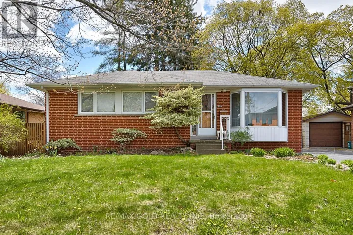 578 LEES LANE, Oakville (WO West), Ontario L6L4T8