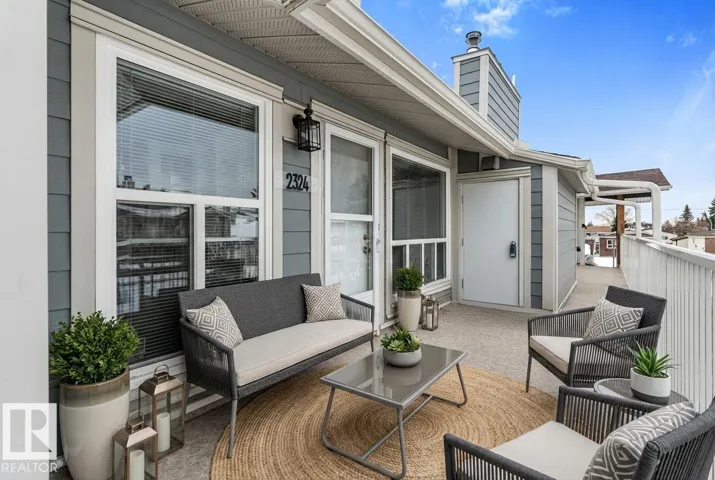 2324 151 AV NW NW, Edmonton, Alberta T5Y2L1