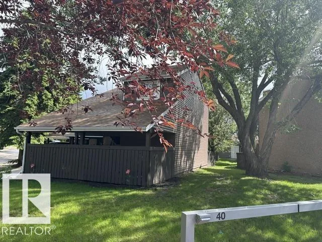 18020 96 AV NW, Edmonton, Alberta T5T3N2
