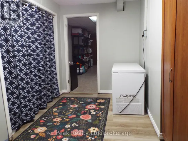 780