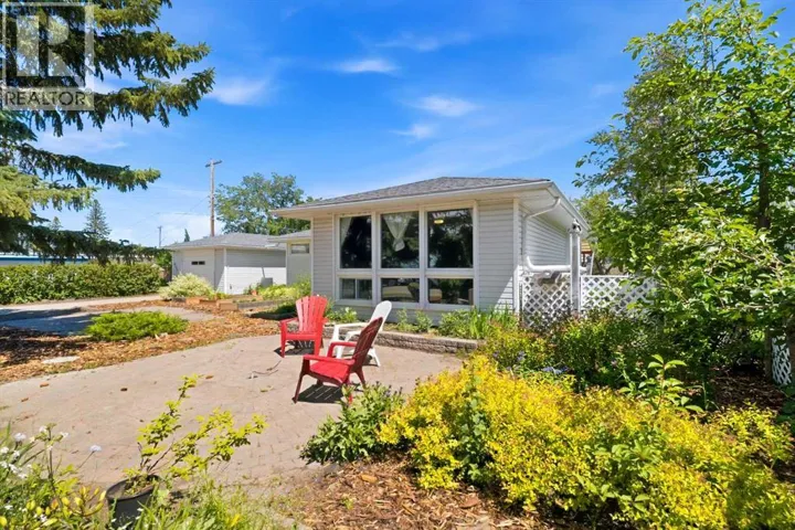 4132 50 Avenue, Innisfail, Alberta T4G1J3