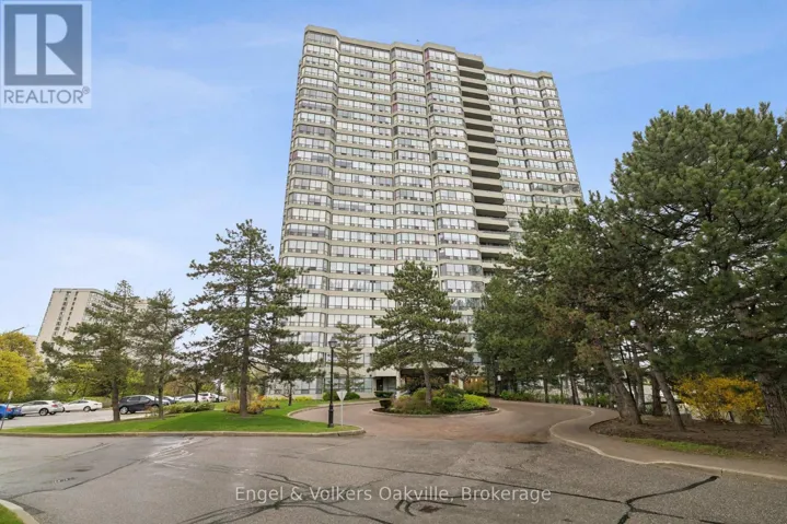201 - 22 HANOVER ROAD, Brampton (Queen Street Corridor), Ontario L6S5K7