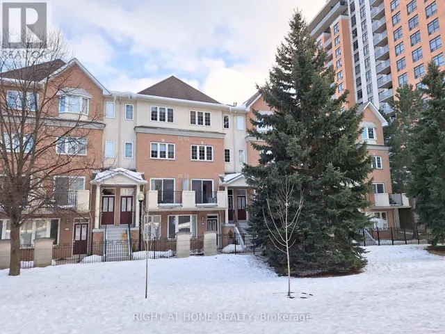 821 GRANDVIEW WAY, Toronto (Willowdale East), Ontario M2N6V5