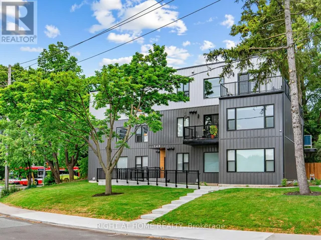 7 - 148 GLENLAKE AVENUE, Toronto (High Park North), Ontario M6P1E7