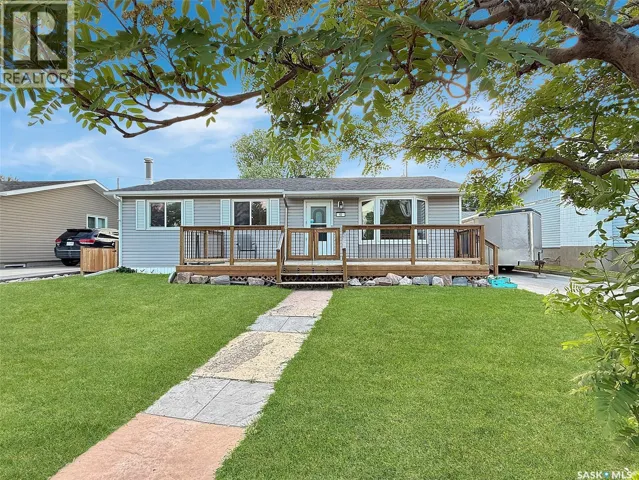 10 Macdonald CRESCENT, Swift Current, Saskatchewan S9H4A7