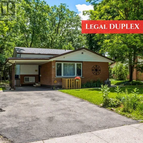 97 BLYTHWOOD ROAD, Waterloo, Ontario N2L4A1