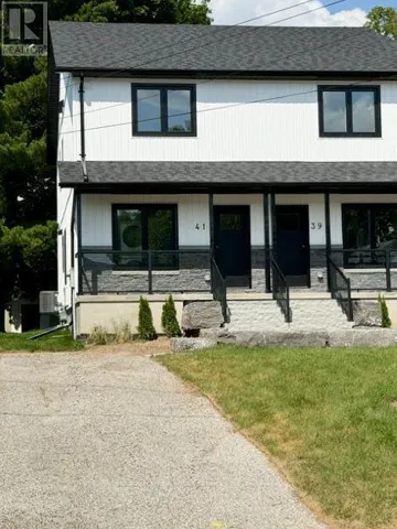UPPER - 41 VICTORIA STREET, Halton Hills (Georgetown), Ontario L7G3N5