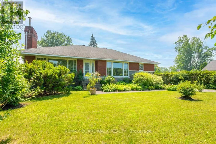 3654 NAVAN ROAD, Ottawa, Ontario K4B1H9