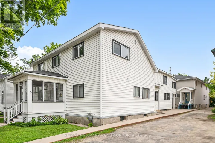 4 - 29 GORE STREET W, Perth, Ontario K7H2L9