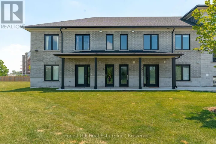 21 - 3202 VIVIAN LINE, Stratford, Ontario N5A0K6