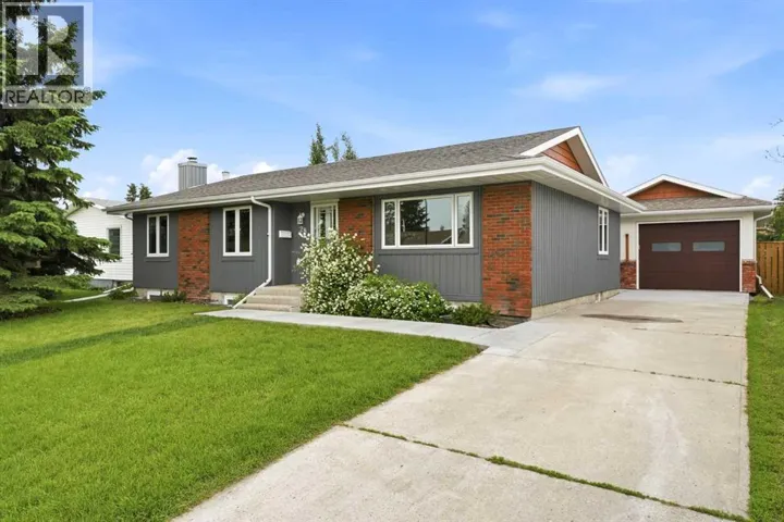28 Macfarlane Avenue, Red Deer, Alberta T4N5T1