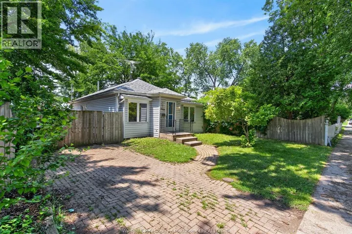 2315 Charl AVENUE, Windsor, Ontario N8X2A1