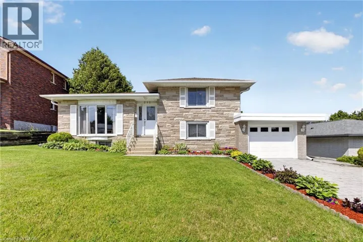 252 CHRISTOPHER Drive, Cambridge, Ontario N1R4S4