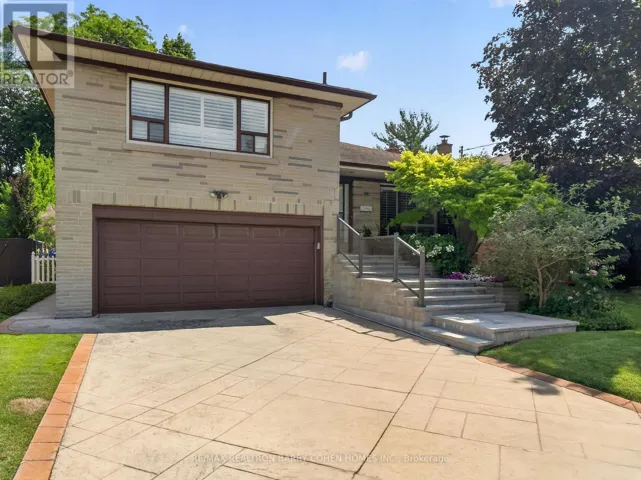 105 PALM DRIVE, Toronto (Clanton Park), Ontario M3H2C2