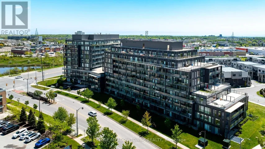B602 - 3200 DAKOTA COMMON, Burlington (Alton), Ontario L7M2A7