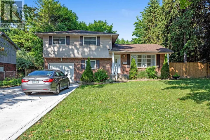 1543 STONEYBROOK CRESCENT, London North (North G), Ontario N5X1C6