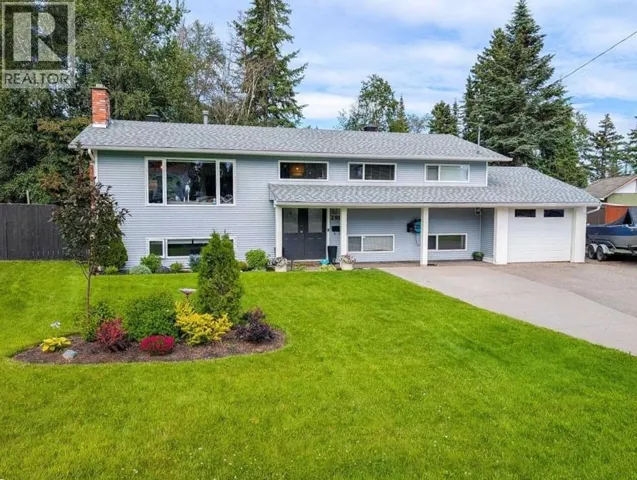 2910 WILDWOOD CRESCENT, Prince George, British Columbia V2K3J3