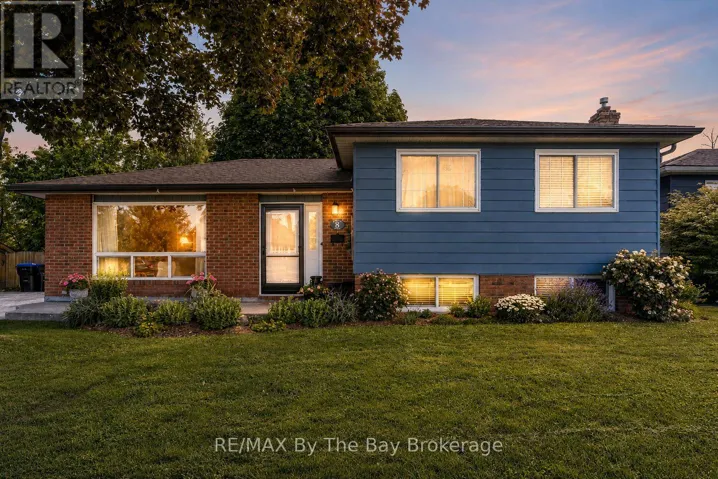 8 HARBEN COURT, Collingwood, Ontario L9Y4L8