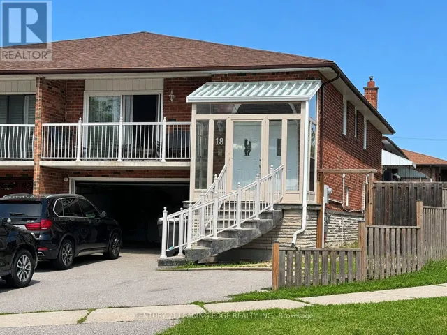 18 CLUBHOUSE COURT, Toronto (Glenfield-Jane Heights), Ontario M3L2K5