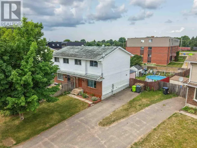 73 Robin ST, Sault Ste. Marie, Ontario P6A5Y4