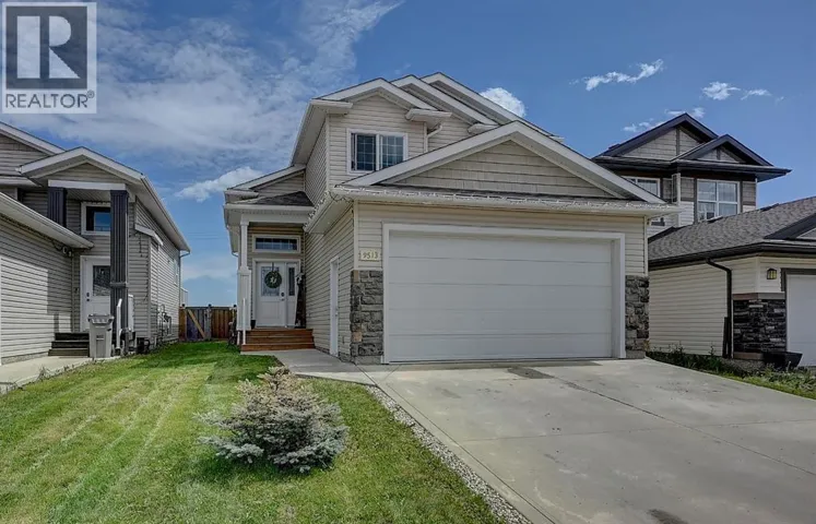 9513 88 Street, Grande Prairie, Alberta T8X0N3