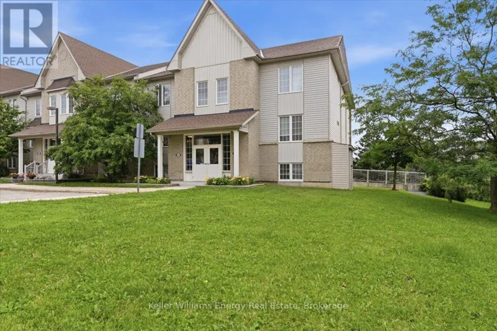 1 - 56 PETRA WAY, Whitby (Pringle Creek), Ontario L1R0A4