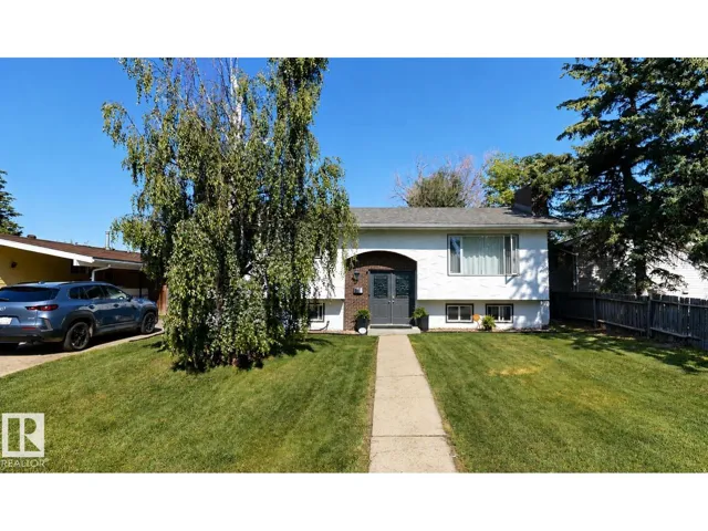 1112 87 ST NW, Edmonton, Alberta T6K1Y1