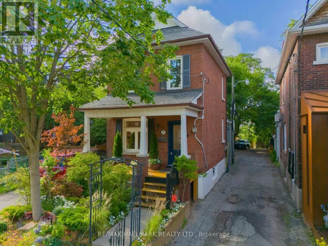 33 FRIZZELL AVENUE, Toronto (North Riverdale), Ontario M4K1H8
