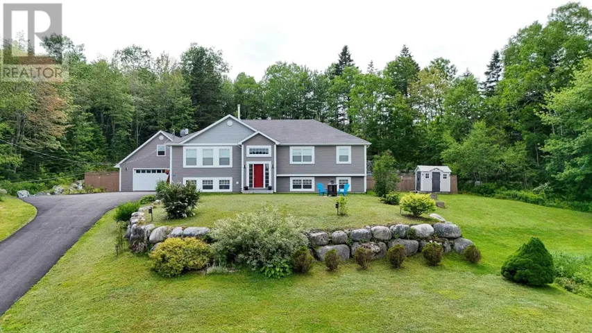 212 Puddle Road, Queensland, Nova Scotia B0J1T0