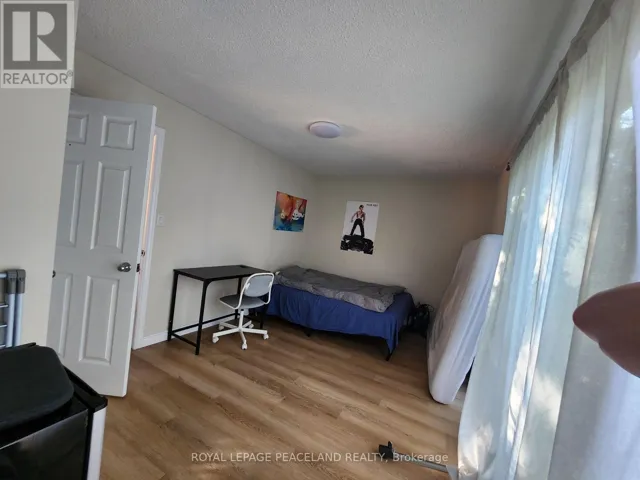 5 - 558 SPADINA CRESCENT, Toronto (University), Ontario M5S2J9